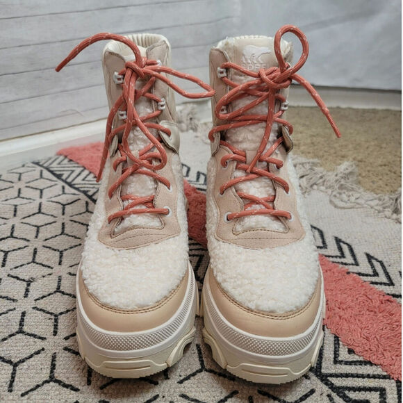 SOREL Brex Cozy Waterproof Boot in Nova Sand/Sea Salt, sz 10 - Picture 5 of 16